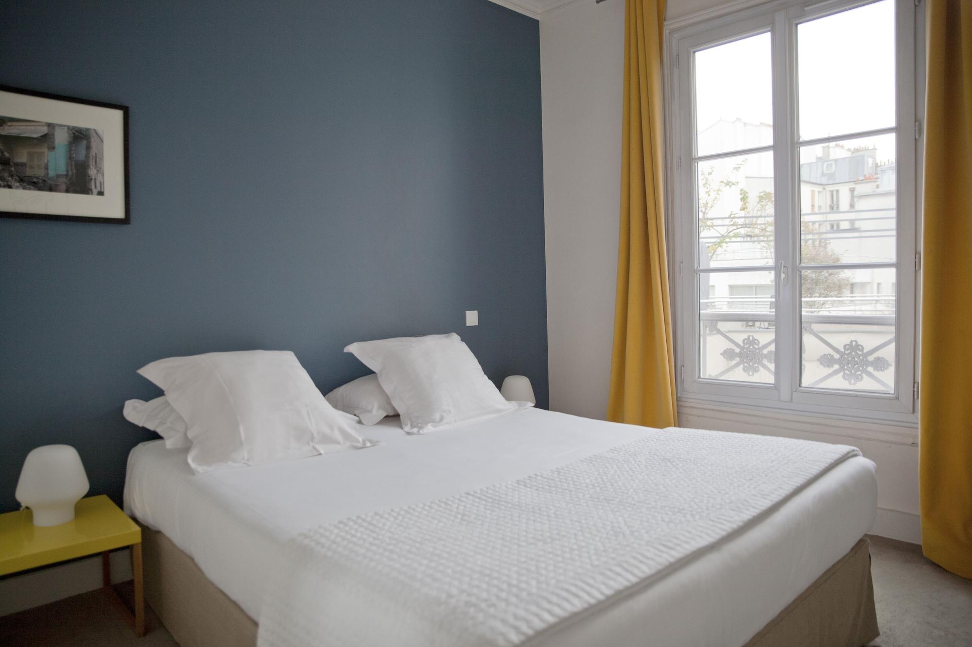 Hotel Arvor Saint Georges Paris Exterior photo