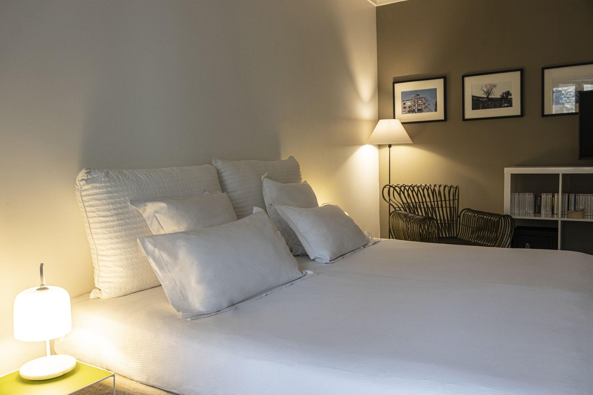Hotel Arvor Saint Georges Paris Exterior photo